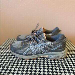 Asics GEL-Venture 6 trail running shoes